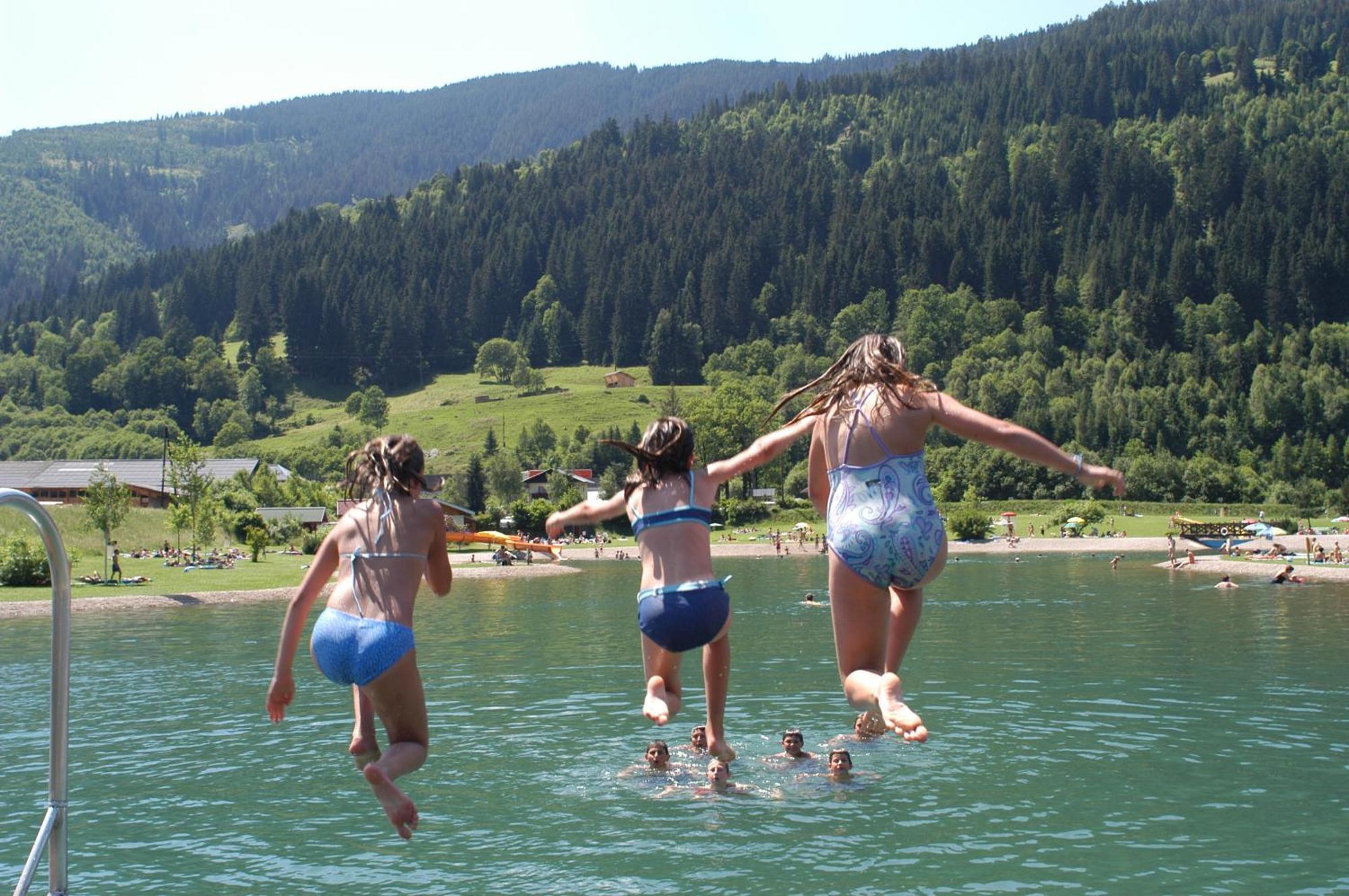 ホテル Haus Dachstein Schnitzer エーベン・イム・ポンガウ エクステリア 写真